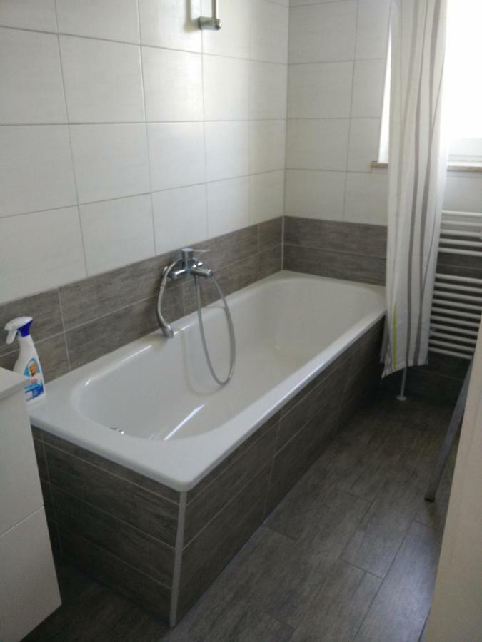 Apartment Lidija Hiddenhausen Exteriör bild